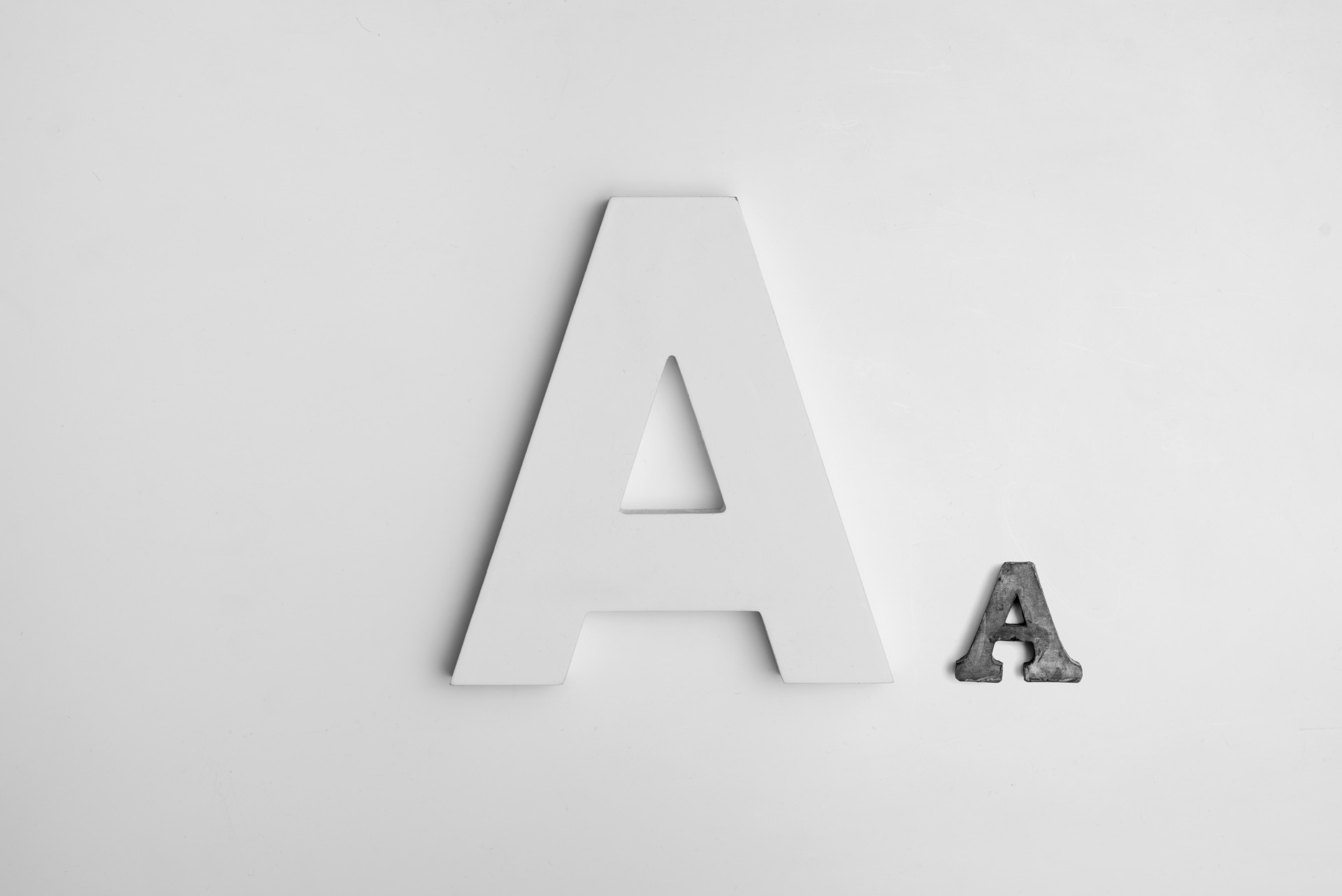 Großer Buchstabe A, die richtige Schrift fürs Logo, Wanda Soul Studio